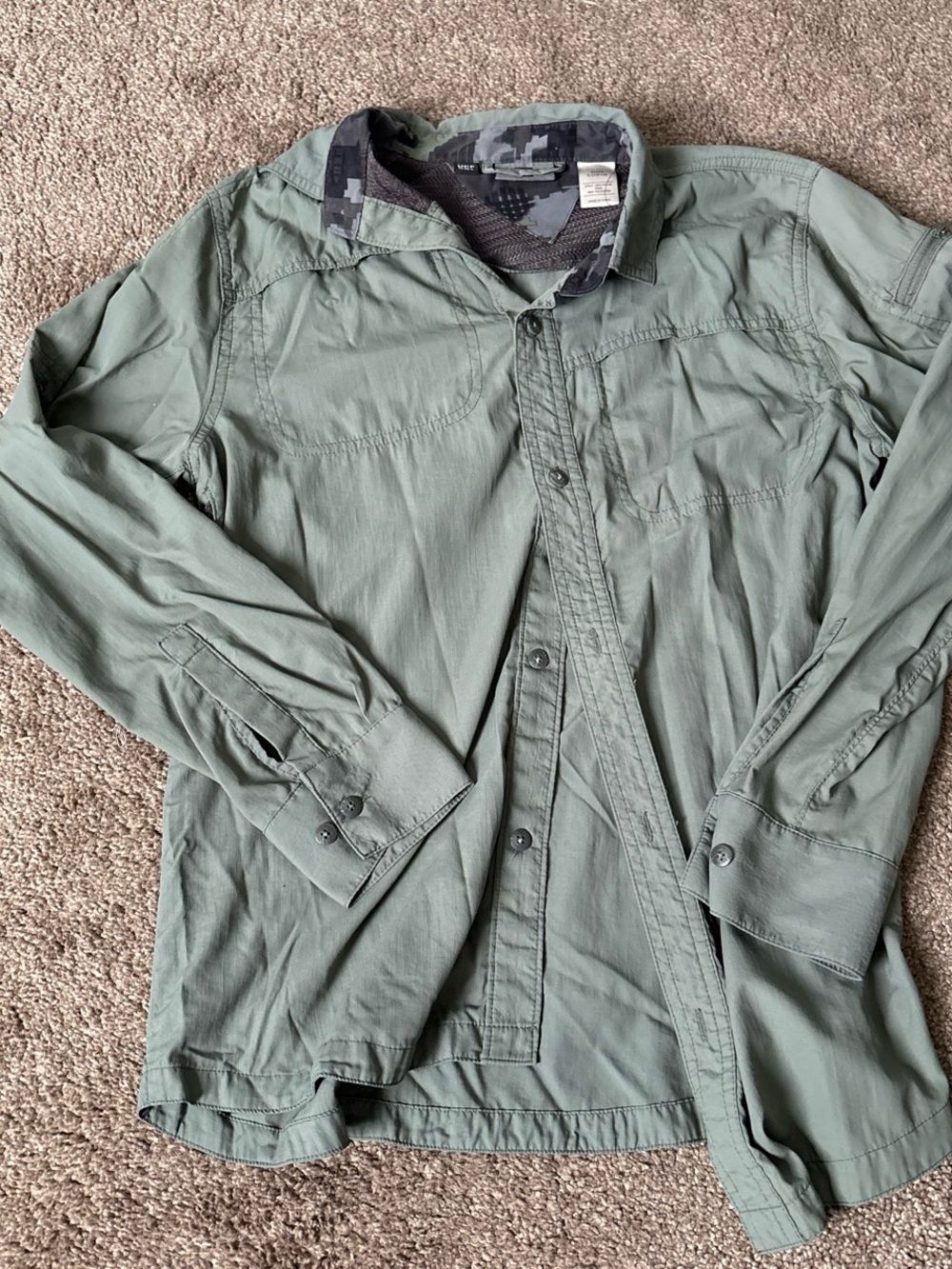 Boys REI UPF 50+ Olive Green Lightweight Button-Up Shirt